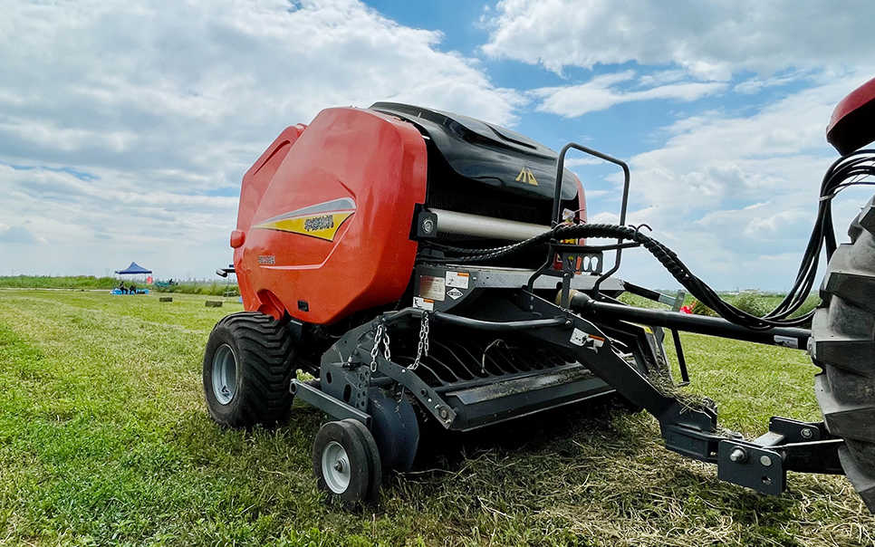 標(biāo)題:9YGJ-2.2B圓草捆打捆機(jī)
瀏覽次數(shù):276
發(fā)表時(shí)間:2023-12-12