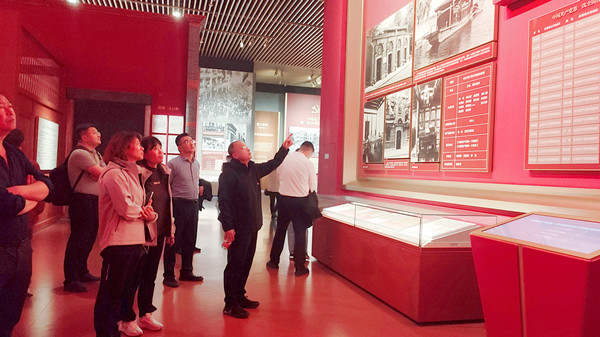 圖片2_副本.jpg 圖片2_副本.jpg